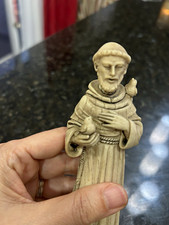 Vintage Saint Francis of Assisi holding a bird,6” no crakes, all the details picture