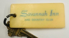 Savannah Inn & Country Club Wilmington Island Rd. Savannah, GA Hotel Room Key picture