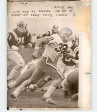 Miami Football Player Russo Rushing vs VPI College Game 1967 Press Photo picture