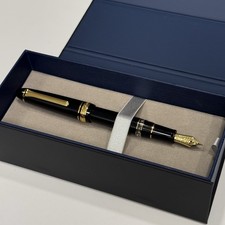 Sailor 1911 Profit Realo Fountain Pen - Black 21K Medium (M) Nib - 11-3924-420 picture