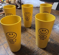 Retro Yellow Plastic Tumblers 
