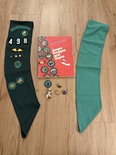 VINTAGE 1950'-1970'S GIRL SCOUT JUNIOR ESTATE LOT-SASHES/HANDBOOK/RARE PINS  picture