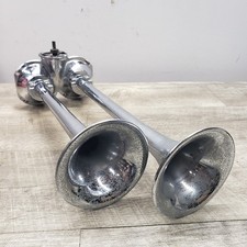 Grover Products Dual Trumpet Air Horns (Trucks/Automotive) Chrome (13.5