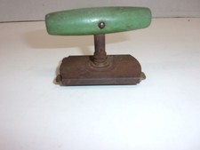 Vintage Edlund Top Off Jar Or Bottle Opener Green Wooden Handle Adjustable Size picture