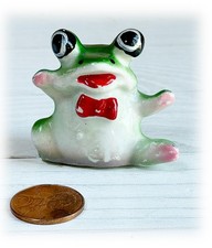 Vtg 1950s Green Frog Figurine Red Bow Tie Japan Rare Kitschy Whimsical Novelty picture