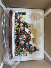Danbury Mint Peanuts Lighted Christmas Sleigh Sculpture. Cheer Up Chuck COA picture
