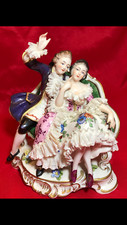 ANTIQUE 19th GERMAN PORCELAIN LACE FIGURINE OF A COUPLE VOLKSTEDT 5.5