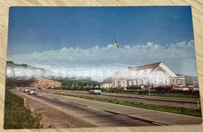Vintage Pennsylvania Turnpike Howard Johnson Midway PA Color Postcard 5.5x3.5 In picture