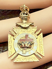 10K Knights Templar Masonic Freemasonry In Hoc Signo Vinces Fob Pendant 9.6 gram picture
