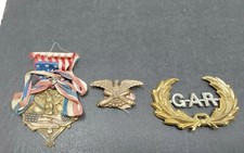 1880s Union Civil War Veteran Lot GAR Hat Badge & Medal Top Pin Patriotic Eagle picture