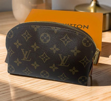 LOUIS VUITTON Monogram Pochette Cosmetic PM Pouch M43996 LV Auth BA9096 picture