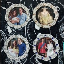 The Bradford Exchange Royal Family Collection Of Plates lot picture
