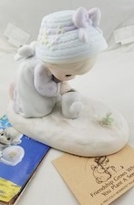 Precious Moments ~ FRIENDSHIP GROWS WHEN YOU PLANT A SEED ~ 1993 Figurine picture