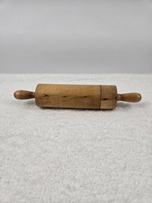 Vintage NEEDLE CASE -- 8