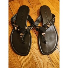 VERA WANG RHINESTONES THONG SANDALS, SIZE 7M picture