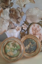 Vintage Italian Florentine Pair of Round 5