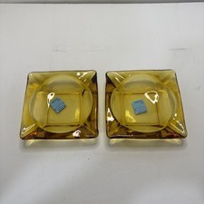 Vintage 1970s Mid Century Modern Amber Glass 4 Slot 4.5