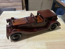 Hand Made Wooden Model Of The 1927 Bugatti Type 41 Royal picture