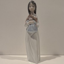 NAO by Lladró Porcelain Figurine Woman Holding Girl Hand Painted Glossy 1990 picture