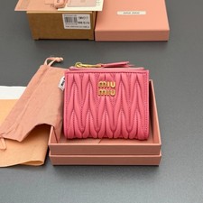 Miu Miu 5MV017 Hot Pink Matelasse Leather Bifold Wallet Gold Logo Zip Coin Purse picture