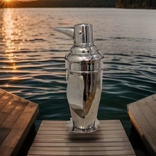 Retro Penguin Shaped Cocktail/Drink Shaker 18-8 Stainless Steel Cocktail Mixer picture
