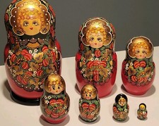 Set Of 7 Russian Matryoshka Nesting Dolls, Hand-Painted Multi-Colored Floral-VG picture