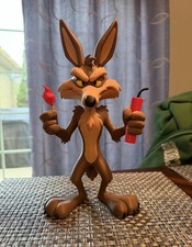 LARGE 12” Wile E Coyote with Dynamite -Collectible BEST PRICE  picture