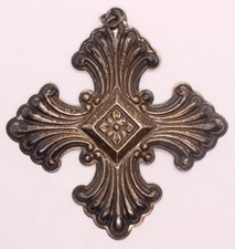 Vintage 1973 Reed & Barton Sterling Silver Cross Ornament .6 ounces Nice Toning picture