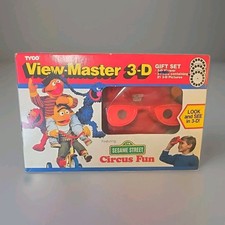Vintage 1989 Tyco View-Master 3-D Gift Set Sesame Street Circus Fun 3 Reels New picture