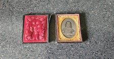 ANTIQUE AMBROTYPE PHOTOGRAPH OF YOUNG SMALL GIRL CHILD 1880's  2 3/8
