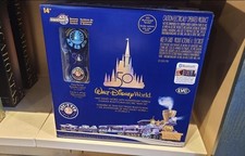🔥New Walt Disney World 50th Anniversary Magic Kingdom Lionel Electric Train Set picture