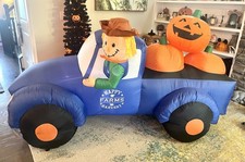 Gemmy 8ft Airblown Inflatable Halloween Pumpkins Scarecrow Truck Harvest READ picture