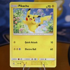 Pokémon Pikachu 19/68 2019 Set Original English - NM/gradable picture