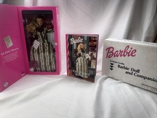 Barbie The Front Window Grolier Special Edition Doll and Book 2000 Mattel W/Box picture