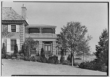 Rudolph Scharfer [i.e., Schaefer], residence in Larchmont, New York. Porch II picture