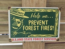 VINTAGE 1960'S SMOKEY THE BEAR HELP PREVENT FOREST FIRES  PORCELAIN SIGN  picture