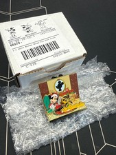 DS Disney 3-D 3D Santa Mickey Mouse Pluto Diorama 66579 PP66726 LE 250 2008 picture