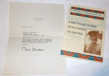 1993 PRESIDENT BILL CLINTON SIGNED LETTER ON WHITE HOUSE STATIONERY &POETRY BOOK picture