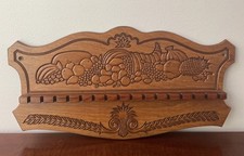 VTG Wooden Spoon Hankie Doily Wall Display Rack Cornucopia Etched 16 Slots picture