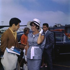 Los Angeles Actress Liz Taylor husband Eddie Fisher prepare bo- 1961 Old Photo picture