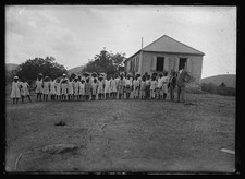 Photo:1917 1919 Schoolchildren Outside Schoolhouse Rural Group Photo picture