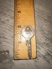 Vintage Briggs & Stratton General Motors Key #8351 Knockout R.P.D. picture
