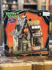 Lemax Spooky Town the Last Straw: House of the Scarecrow picture
