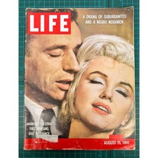 Vintage LIFE Magazine August 15 1960 Marilyn Monroe Yves Montand Cover Ads picture