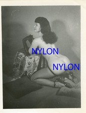 RARE BETTIE PAGE VINTAGE 1950's 5 x 4 PHOTOGRAPH BY SAM MENNING picture