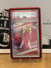 2025 Topps Chrome Disney Miss Piggy Red Wave PSA 10 POP 2 picture
