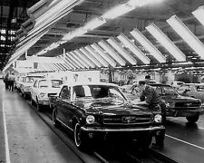 1966 FORD MUSTANG ASSEMBLY LINE PHOTO  (206-G) picture