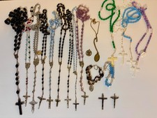 Catholic Rosary Religious Jewelry Mixed Lot 19 Pieces Crucifixes Medals Beads picture