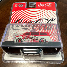 Coca-Cola M2 Machines 1995 GMC Safari SUV Diecast Car Chase 1 of 750 picture