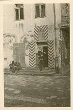 Judaica Photo Original Polish Jews in Ghetto Apartments WW2 Traces of War picture